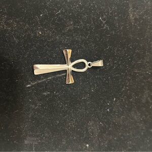 Stylish Silver Ankh Pendant